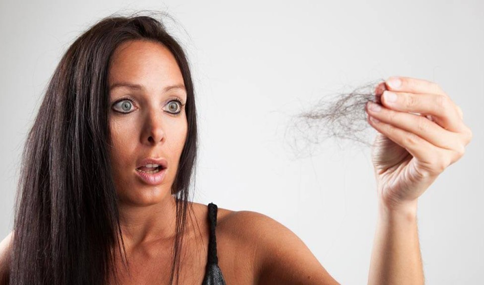 A Guide to Thinning Hair and Baldness in Women 