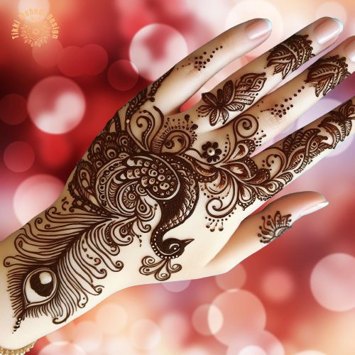 Majestic Peacock Motif For The Back Of The Hand Mehendi Design